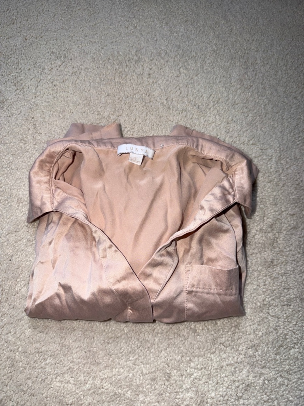 Lunya 100% Silk Blush Cropped Boxy Button-Up Pajama top Sz Small - Picture 5 of 6
